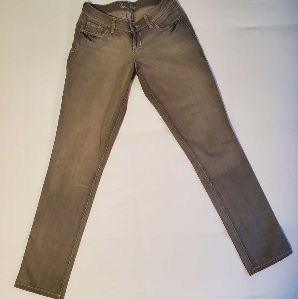 Low Rise Guess Jeans - Picture 3 of 7